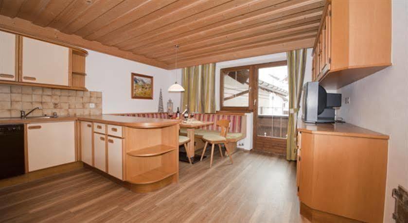 Appartement Haus Am Brunnen à Samnaun Extérieur photo