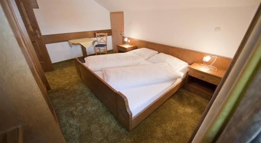 Appartement Haus Am Brunnen à Samnaun Extérieur photo